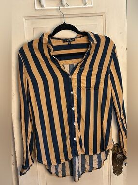 Velvet Heart Navy and Mustard Striped Button-Up Top
